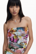 Top tulle multicolor bardot cu volane asimetrice