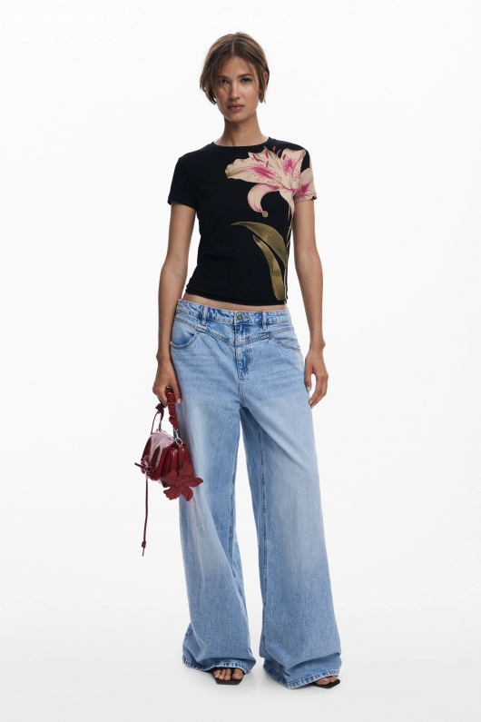 Tricou negru mulat cu imprimeu orhidee