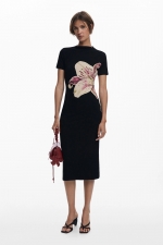 Rochie neagră lungă cu imprimeu floral