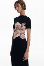 Rochie neagră lungă cu imprimeu floral