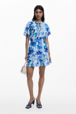 Rochie mini florală cu mâneci fluture