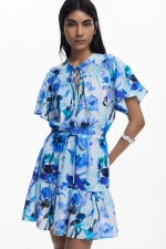 Rochie mini florală cu mâneci fluture