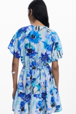 Rochie mini florală cu mâneci fluture