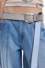 Curea neagră din piele cu cataramă argintie