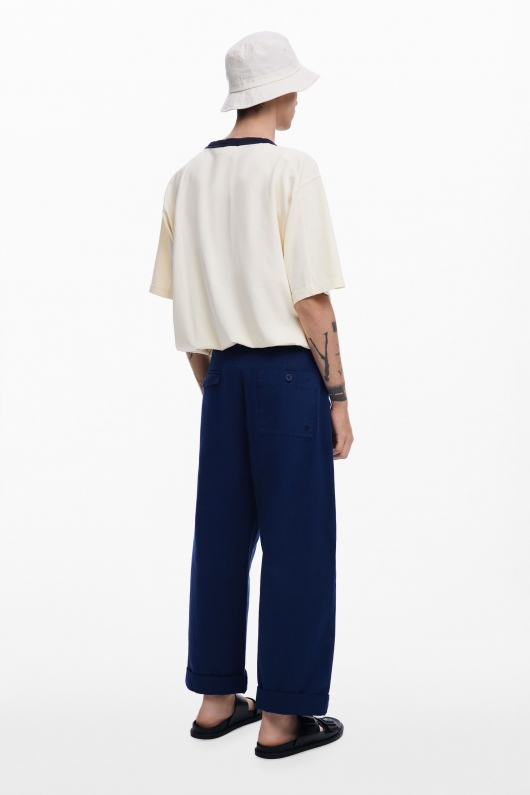 Pantaloni cargo bleumarin cu buzunare mari