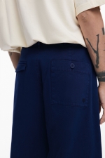 Pantaloni cargo bleumarin cu buzunare mari