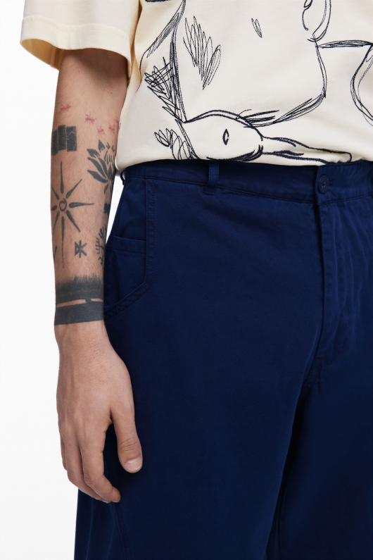 Pantaloni cargo bleumarin cu buzunare mari