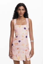 Rochie mini roz cu imprimeu floral și slit