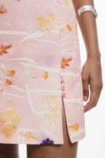 Rochie mini roz cu imprimeu floral și slit