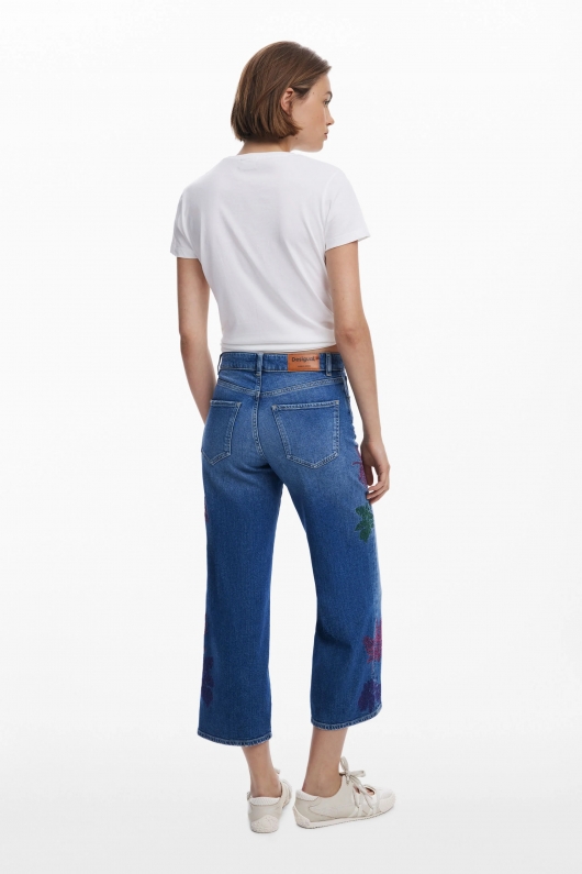 Pantaloni culotte din denim albastru spălat cu broderie