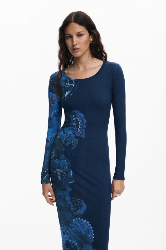 Rochie midi albastră mulată cu imprimeu mandala