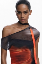 Rochie mulată multicoloră din chiffon drapată