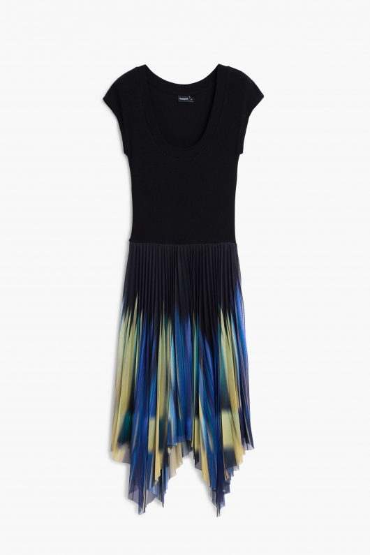Rochie midi asimetrică cu fustă imprimată