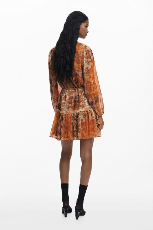 Rochie scurtă boho cu imprimeu și mâneci bufante