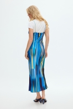 Rochie lungă mulată în dungi, 2‑în‑1 cu tricou alb