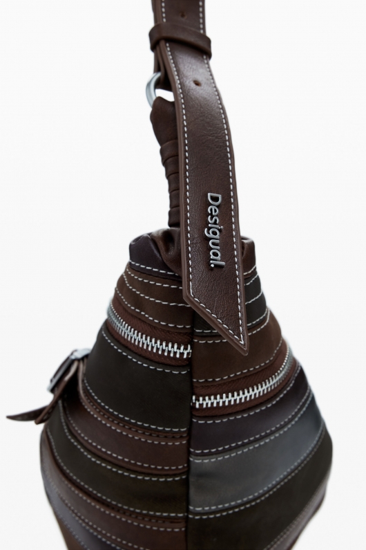 Geantă semilună maro patchwork crossbody