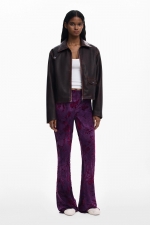 Pantaloni mov texturati cu print floral flare