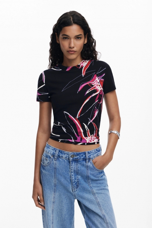 Tricou negru reiat cu print floral abstract