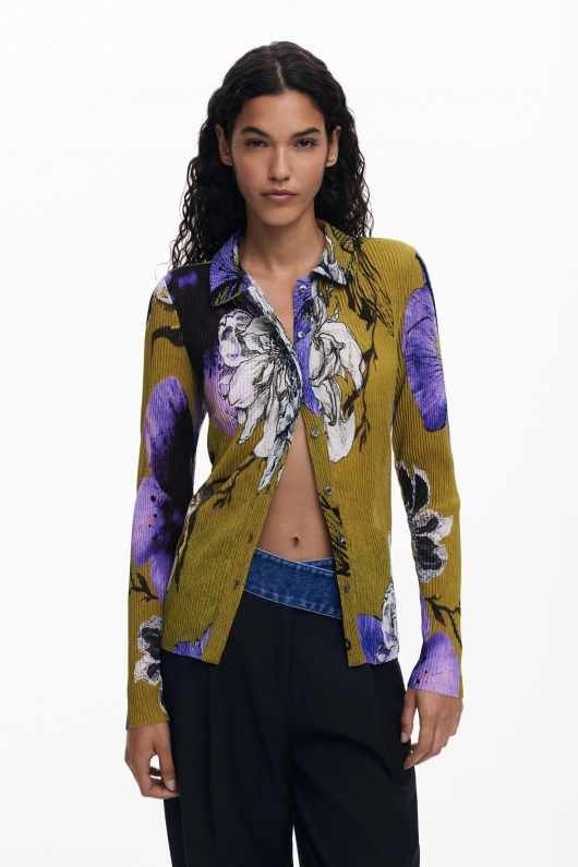 Cămașă slim cu print floral multicolor pliată