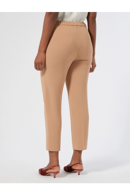 Pantaloni bej slim din cady cu dungi de călcare