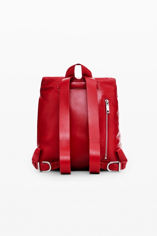 RUCSAC ROSU DIN PIELE