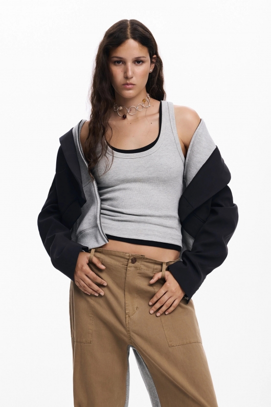 PANTALONI JOGGER CU DOUA TIOURI DE MATERIALE