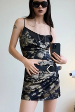 FUSTA NEAGRA CU AURIU