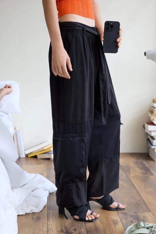 PANTALONI NEGRI DIN LYOCELL