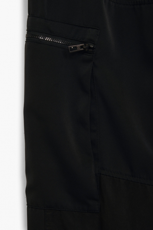 PANTALONI NEGRI DIN LYOCELL