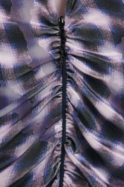 TOP CU PRINT IN PATRATELE