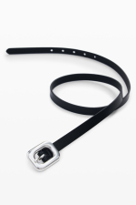 CUREA NEAGRA