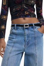 CUREA NEAGRA
