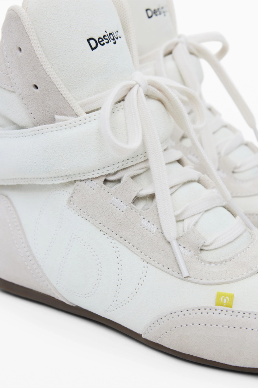 Sneakers boot