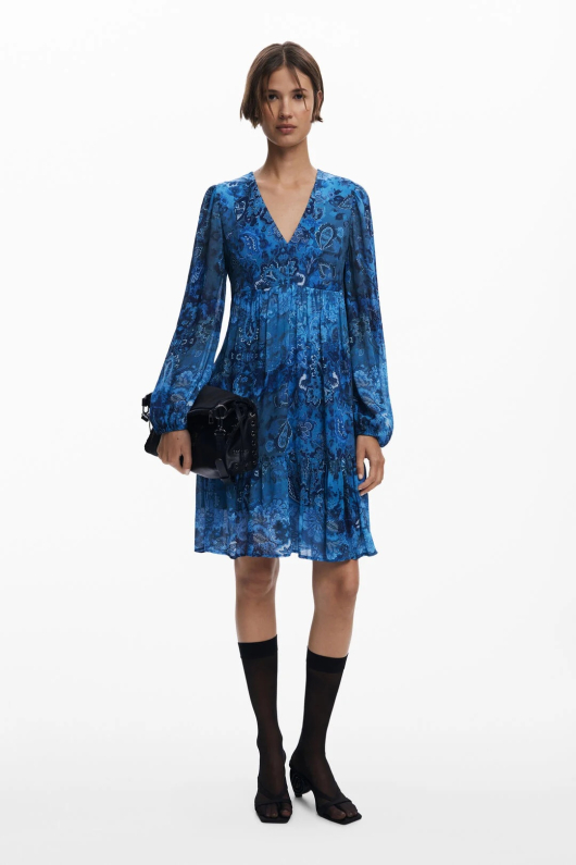 ROCHIE ALBASTRA CU VESTA