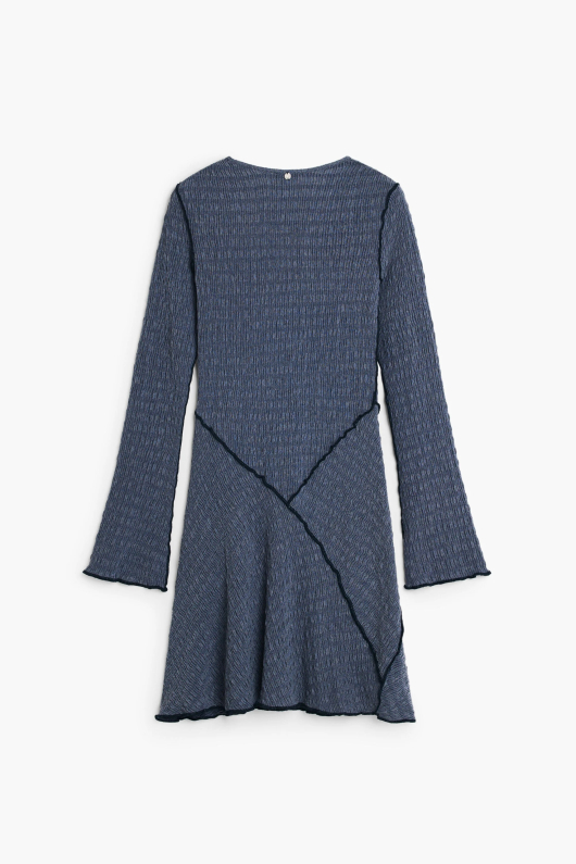 ROCHIE CU MATERIAL TEXTURAT