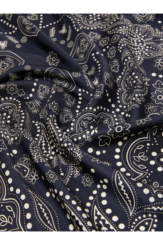 ESARFA DIN MATASE, BLEUMARINE CU PRINT