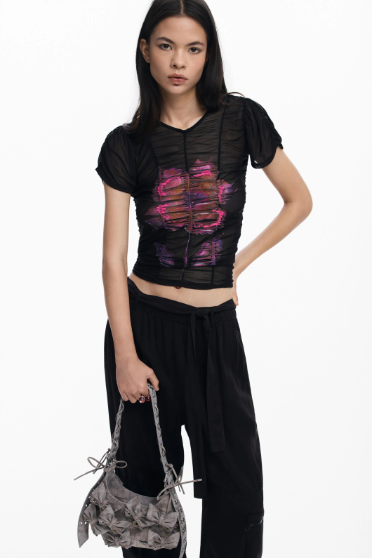 Tricou din tul cu flori