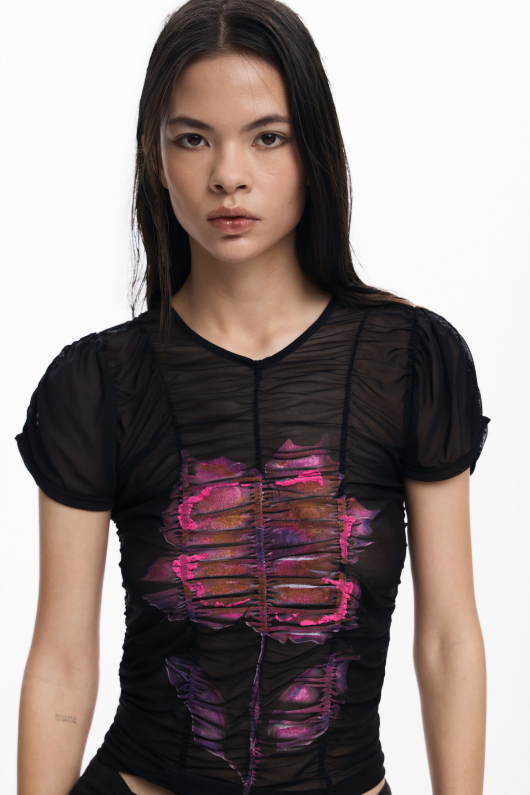 Tricou din tul cu flori