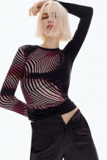 BLUZA NEAGRA CU PRINT