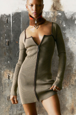 ROCHIE TRICOT CU FERMOAR