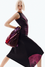 Rochie asimetrica cu floare mac