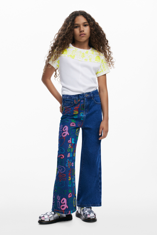PANTALONI DENIM CU IMPRIMEU COLORAT