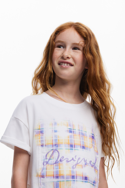 Tricou cu maneca scurta si carouri
