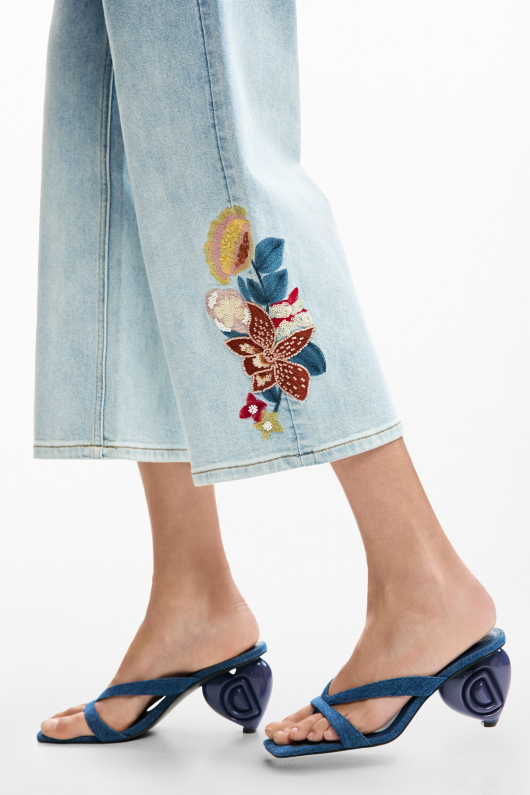 Blugi culotte brodati