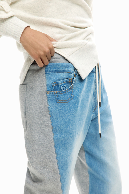 Pantaloni jogger din denim