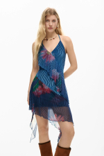 Rochie cu volane pixelata