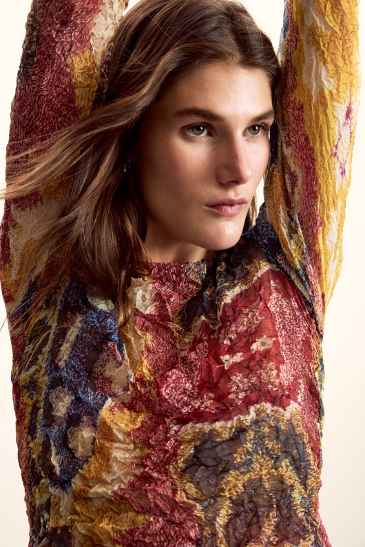 Bluza creata de mr. christian lacroix