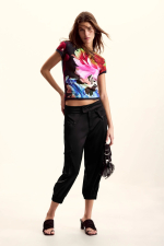 Tricou cu print floral, creat de mr. Christian Lacroix