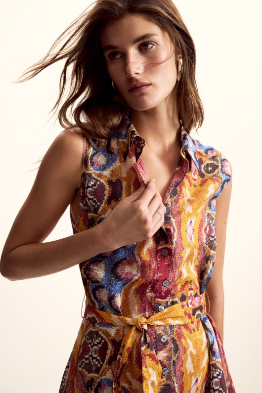 Rochie stil camasa, fara maneci, creata de Mr. Christian Lacroix