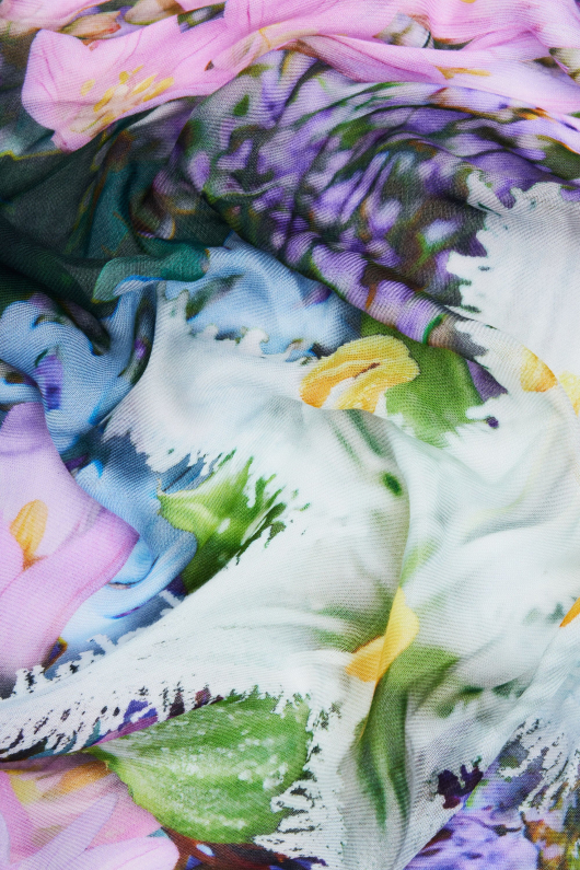 ESARFA CU PRINT FLORAL, DIN VASCOZA